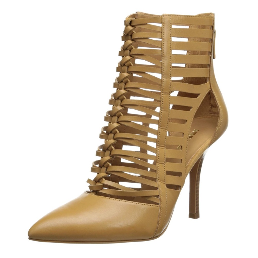 NEW WEST GLADIATOR NATURAL LEATHER HEELS